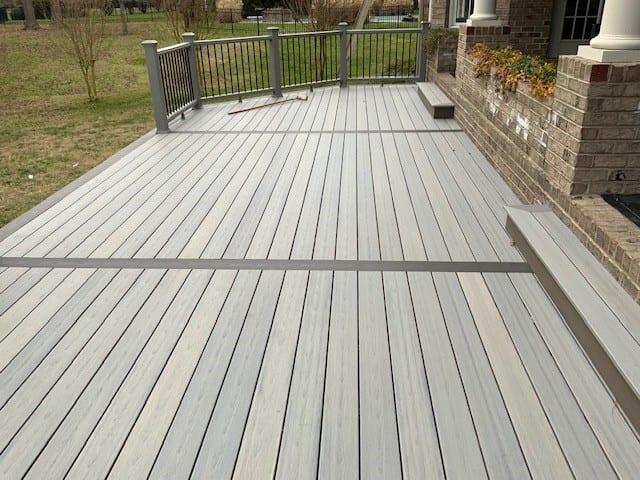 Fiberon Chai with Latte Trim deck detail